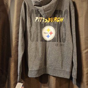 NWT ADULT MED HOODIE STEELERS
